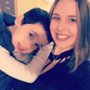 Meet your Posher, Kayla